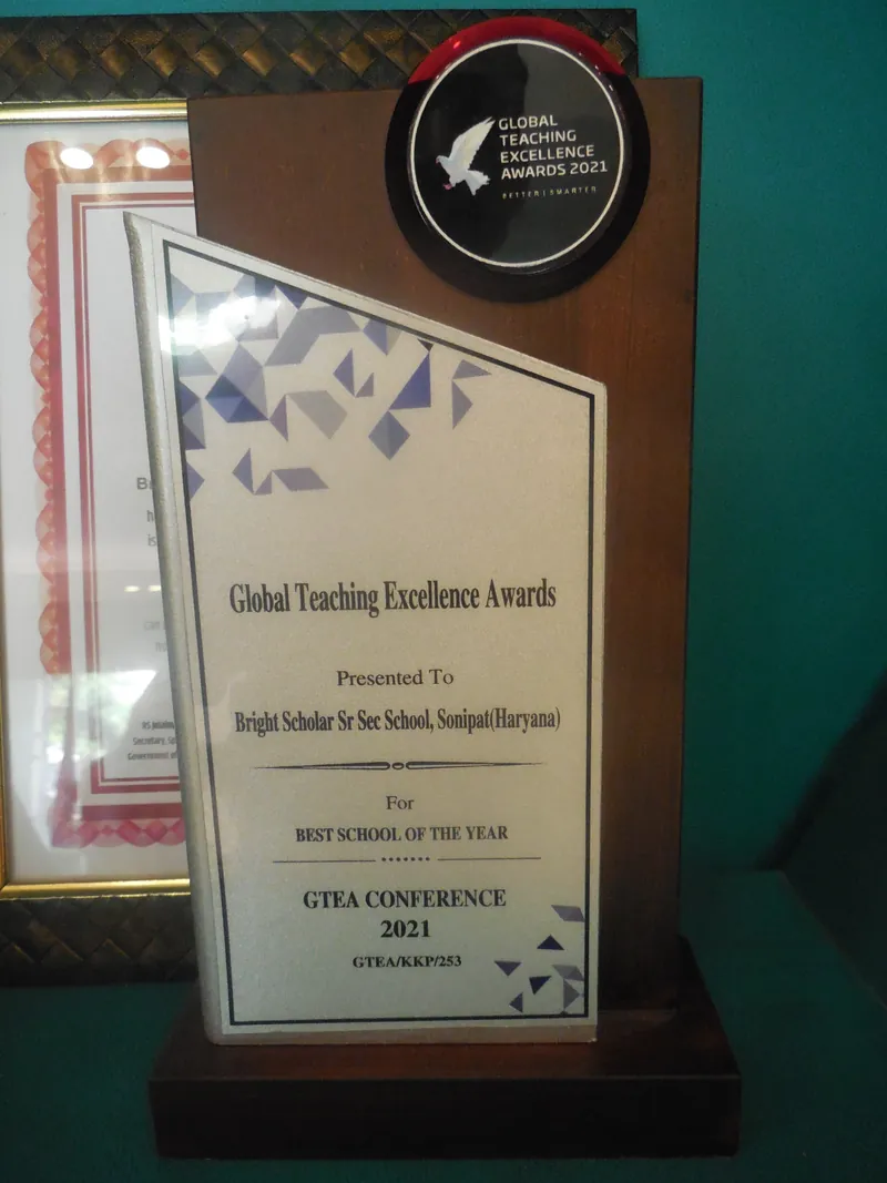 The Global Teaching Excellence Awards trophy for Best School of the Year, 2021
