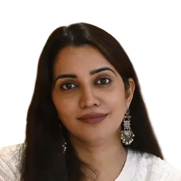 Mrs Himani Dahiya, PA to the Principal